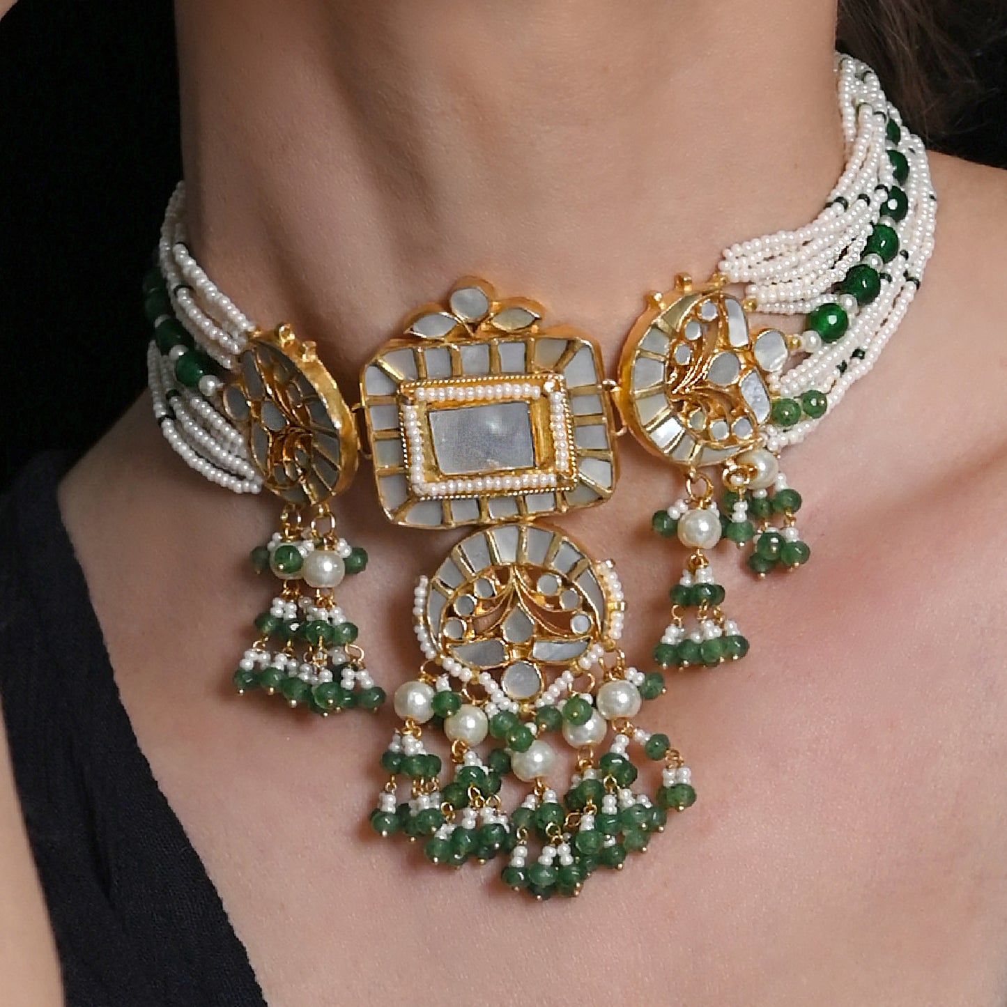 Druhyu Choker With Earrings