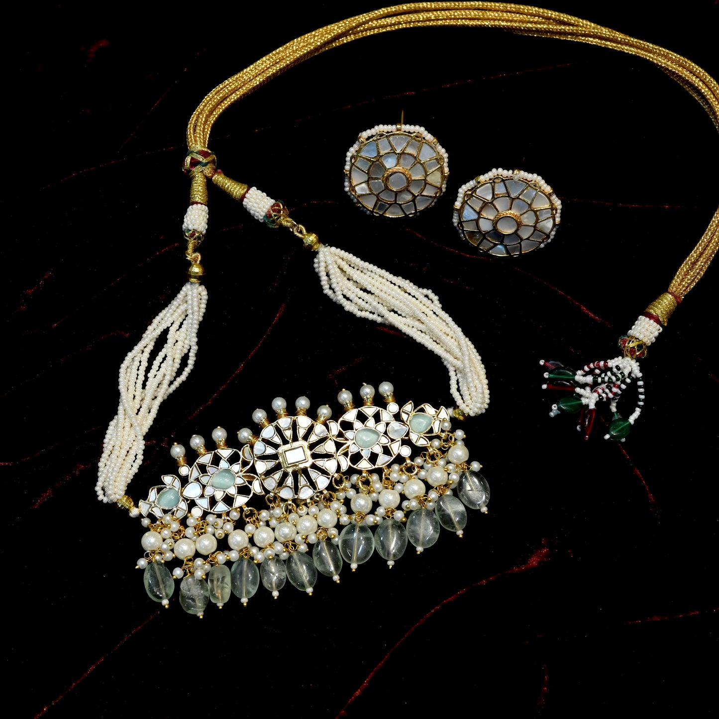 Rahnuma Choker with Earrings