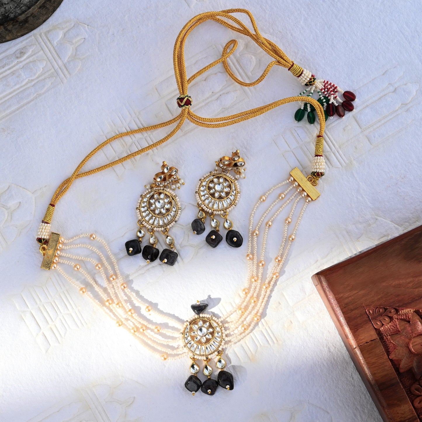 Shringaar Choker with Earrings