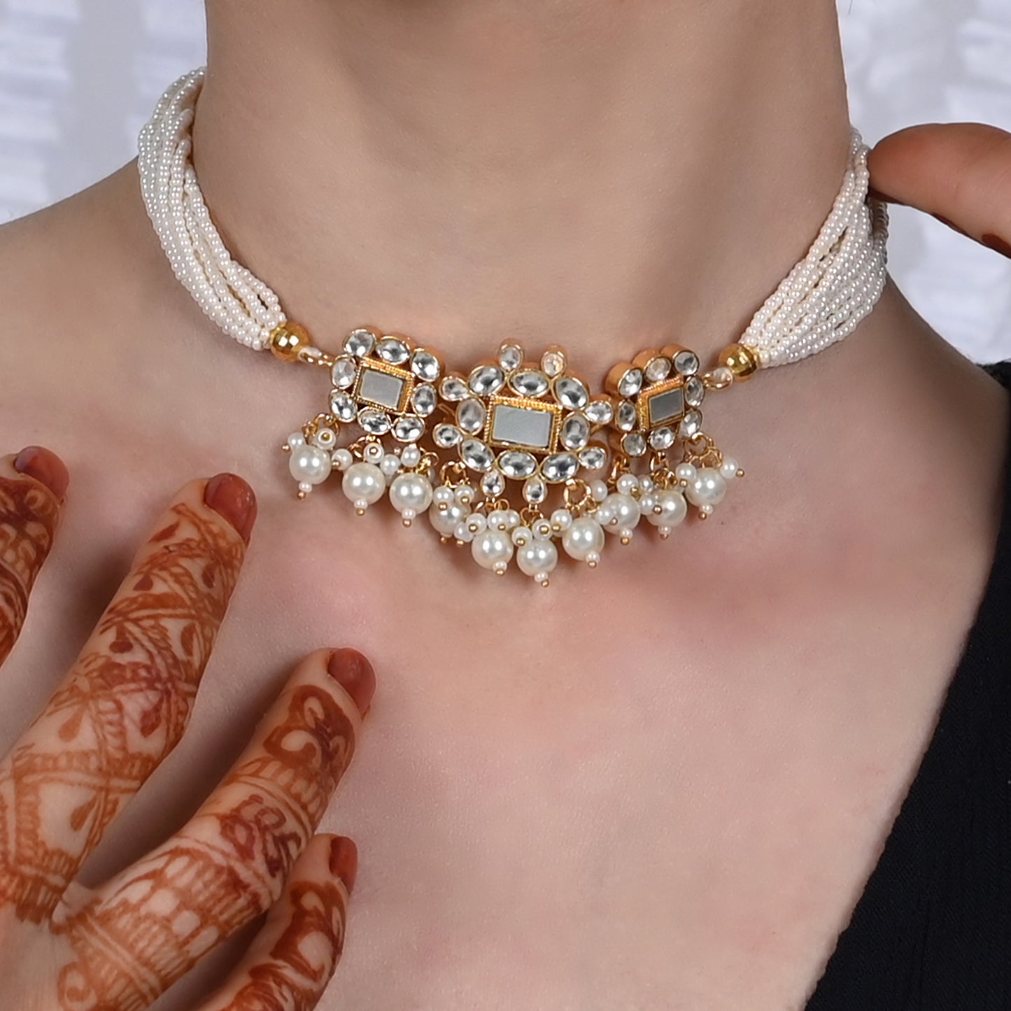 Tulita Choker With Earrings