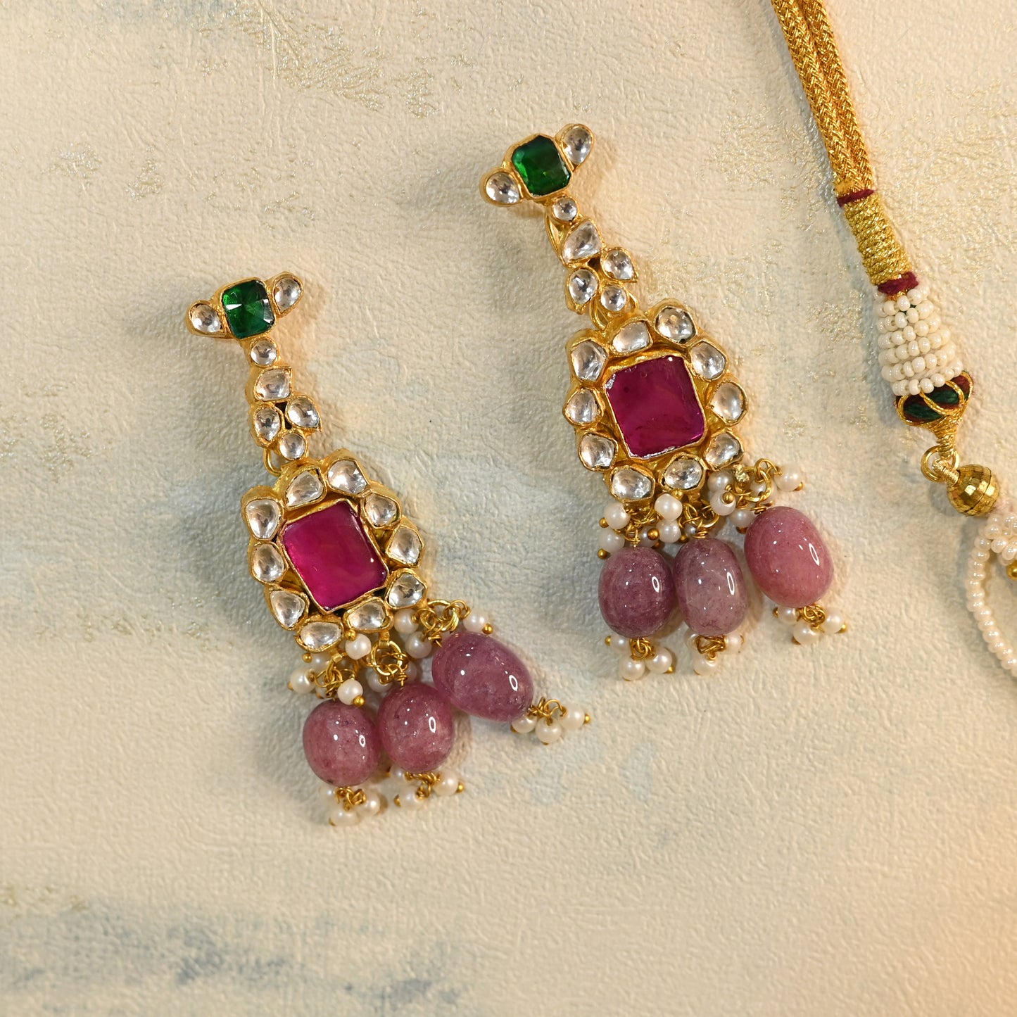 Aradhya Choker with Earrings