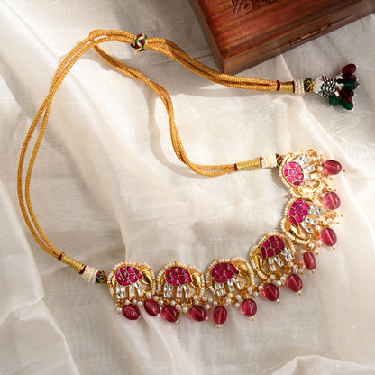 Raabta Choker