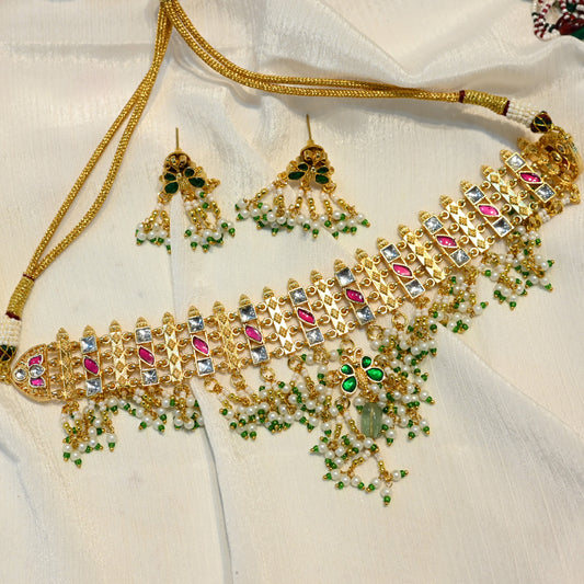 Kajri Choker with Earrings